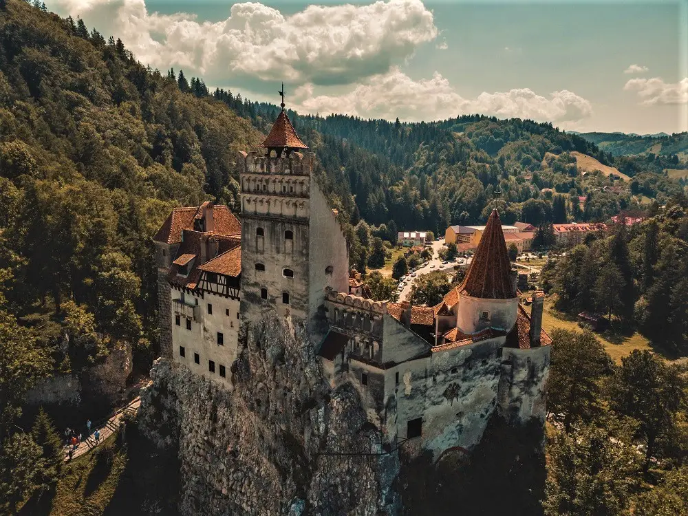 Бран — фото до туру «Таємничий вікенд... Невермор, Дракула, Бухарест...»