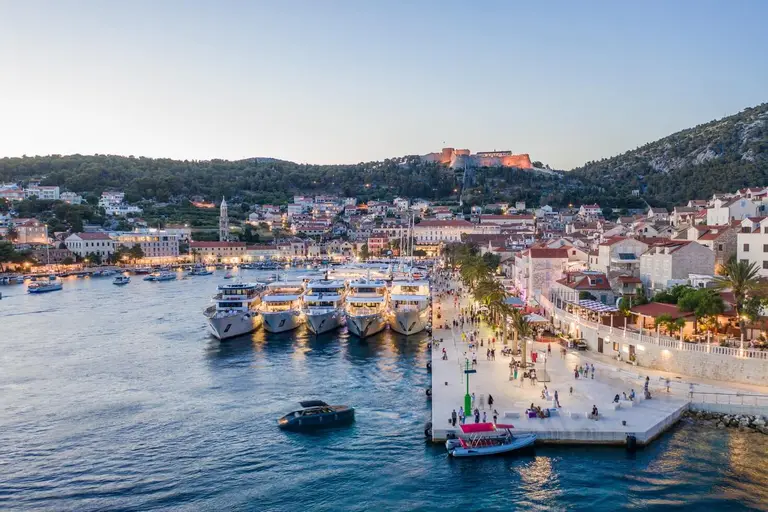 Будапешт — фото до туру «Just Hvar. Просто Хвар» (7 ночей на морі в Хорватії)»