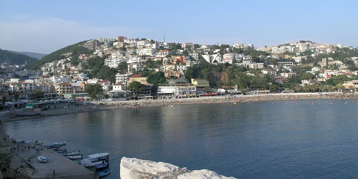 Ульцинь