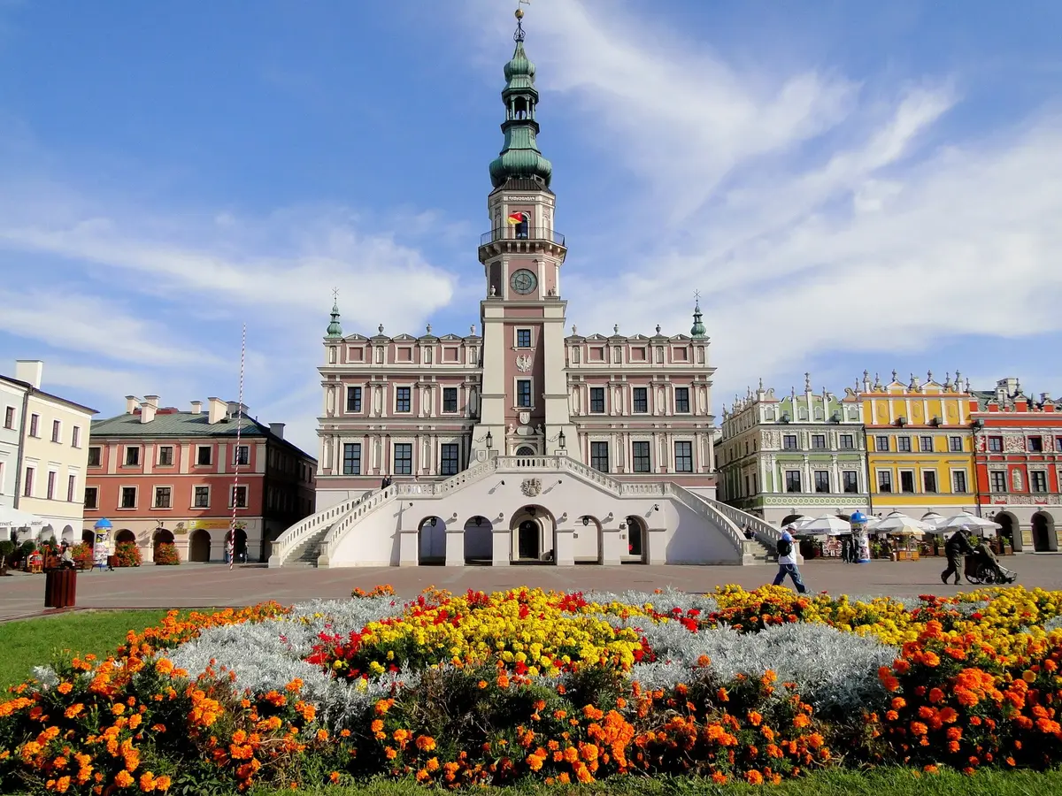 Замостя