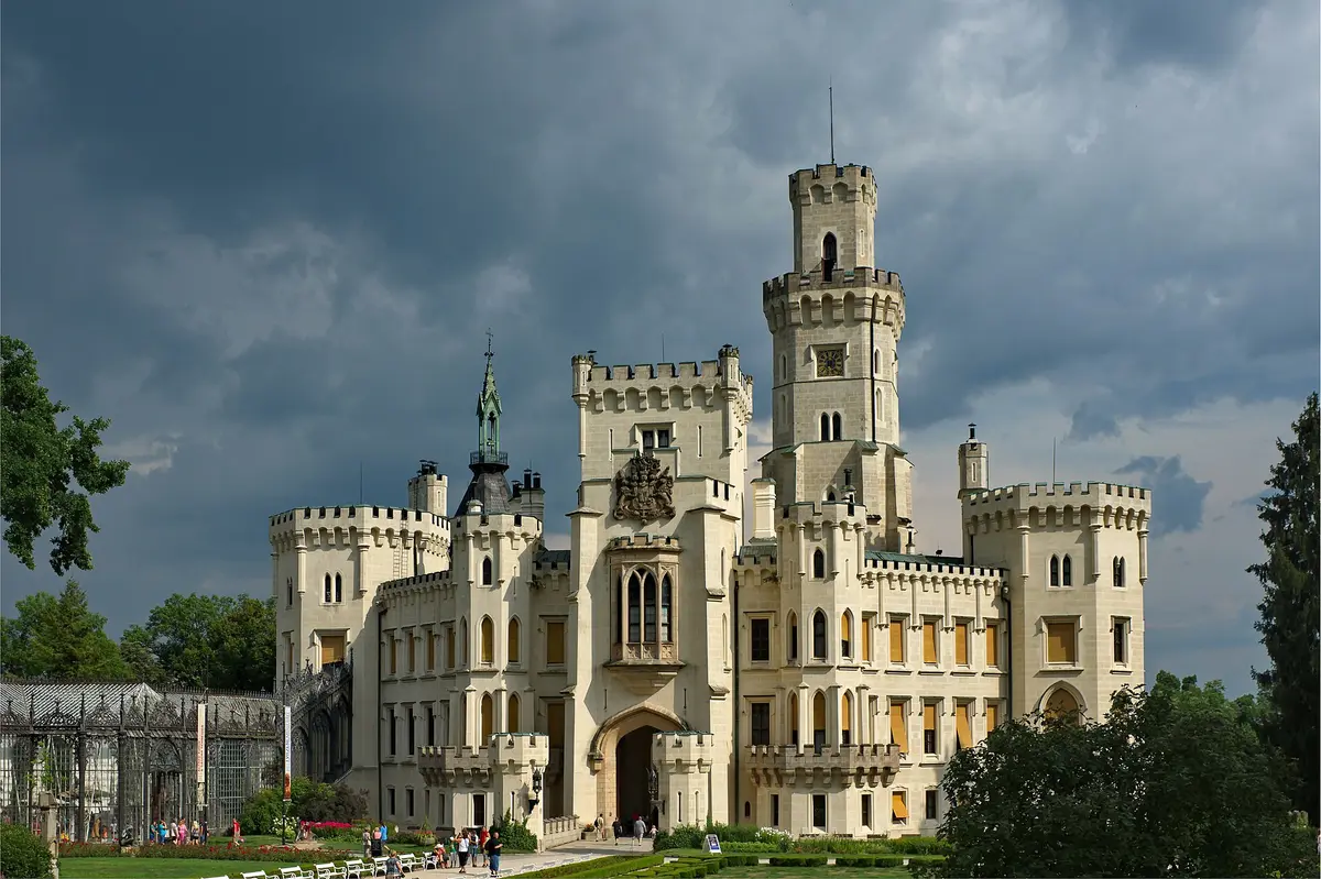 Замок Глубока — фото